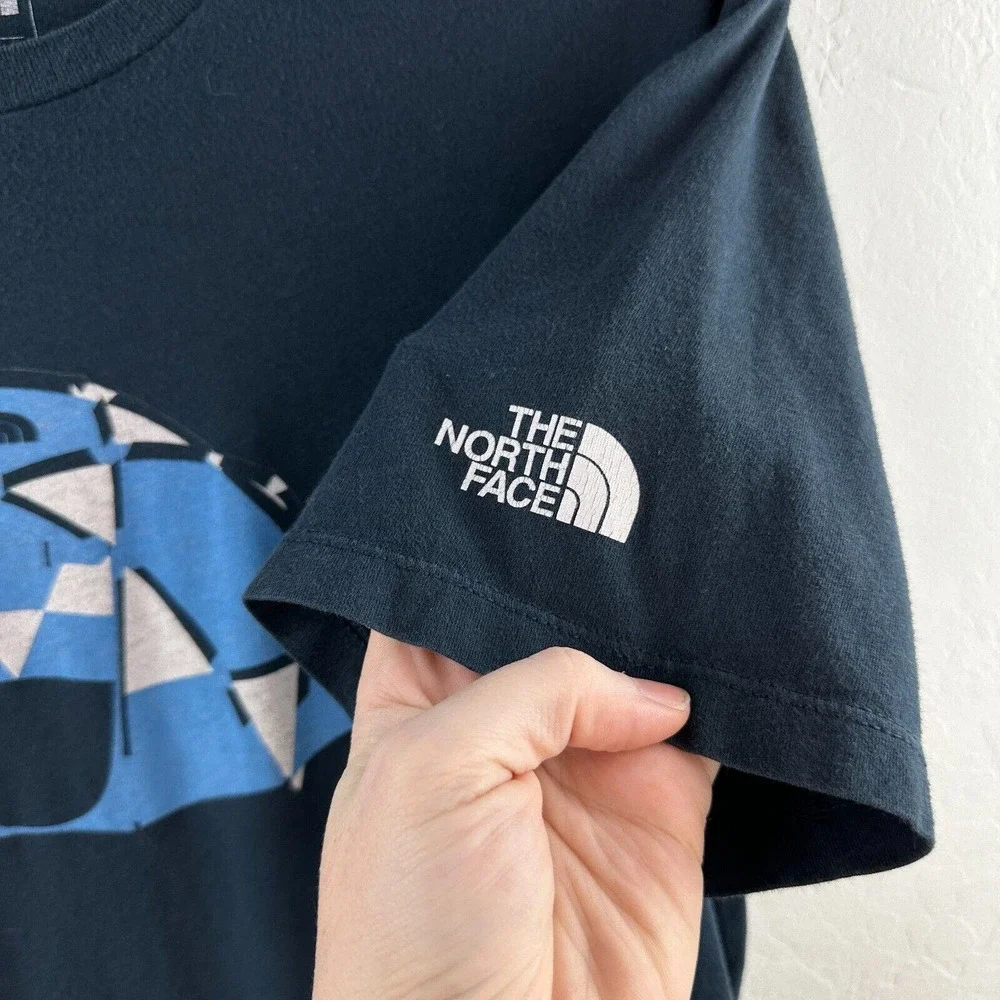 The North Face‎ T-shirt Mens L Blue Tent Tee Outdoors Camping Hiking PNW Arctic